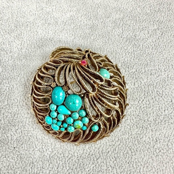 Vintage Signed CAPRI Turquoise Cabochon Burst Dome Brooch - Picture 1 of 4
